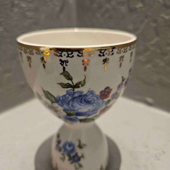 Aynsley Bone China Egg Cup Blue Floral and Gold Rimmed 4" - Picture 2 of 6